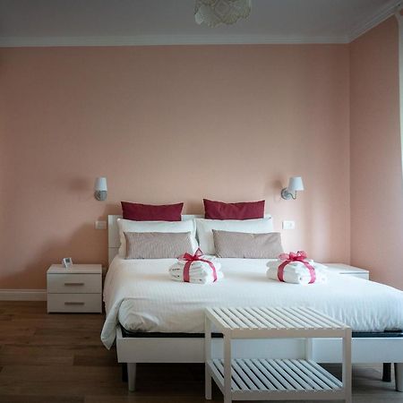La Rosa Tra I Laghi B&B Мейна Экстерьер фото