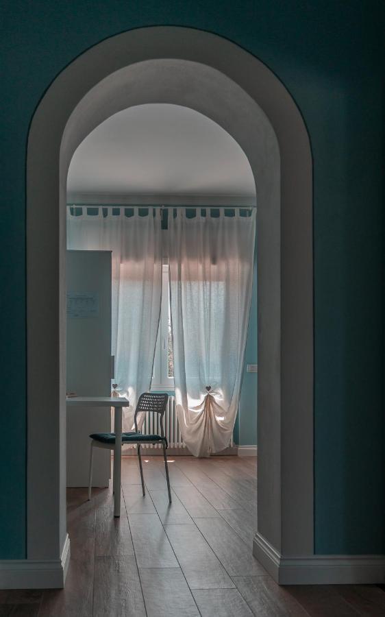 La Rosa Tra I Laghi B&B Мейна Экстерьер фото